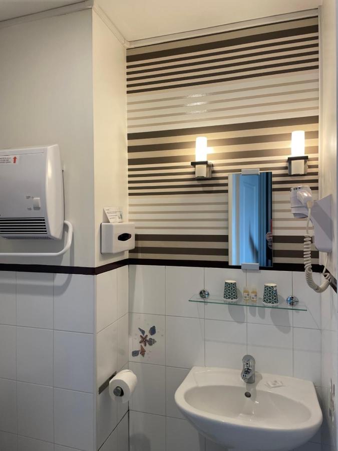Hotel Val De Loire ตูร์ ภายนอก รูปภาพ