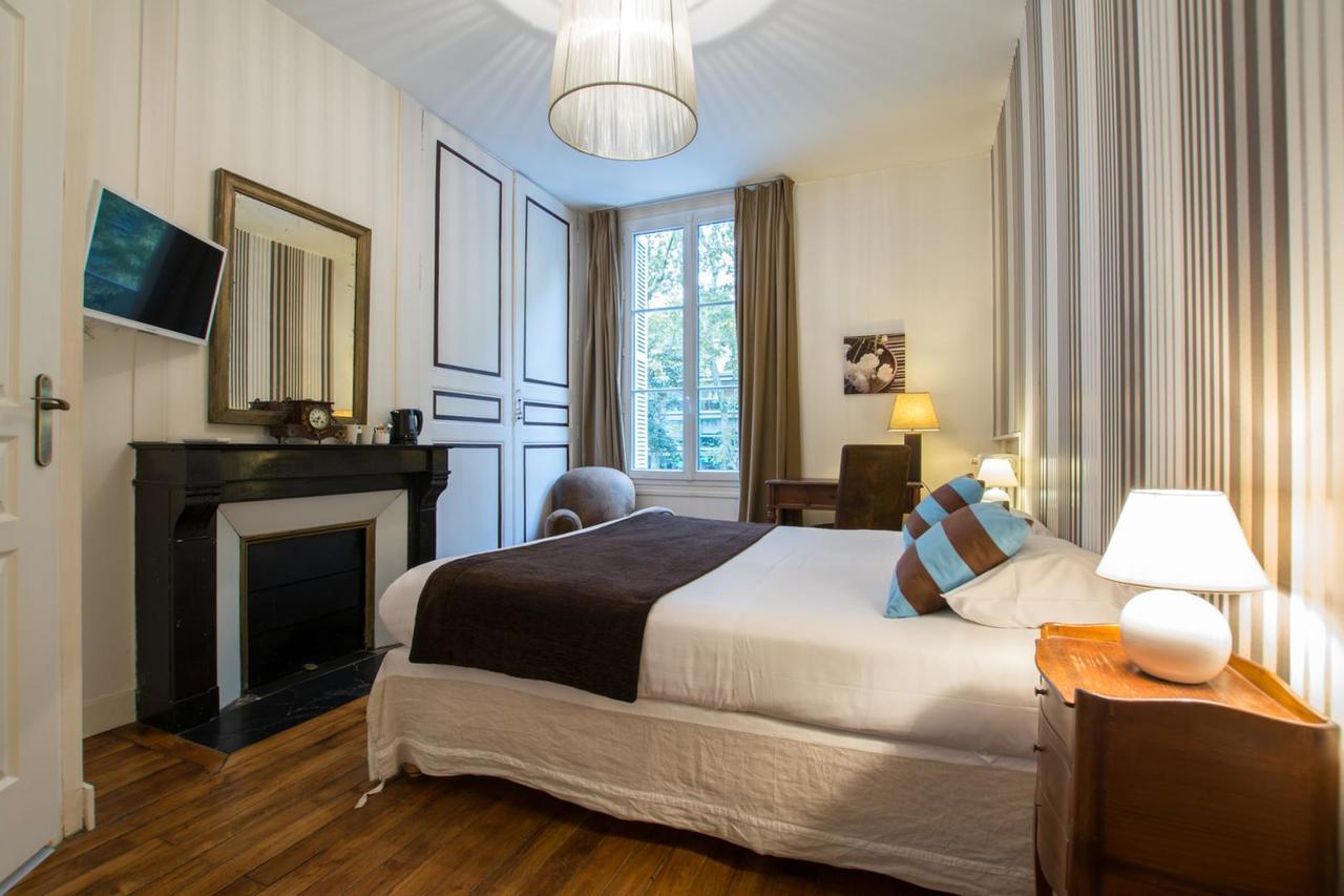 Hotel Val De Loire ตูร์ ภายนอก รูปภาพ
