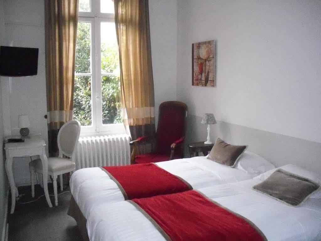 Hotel Val De Loire ตูร์ ภายนอก รูปภาพ