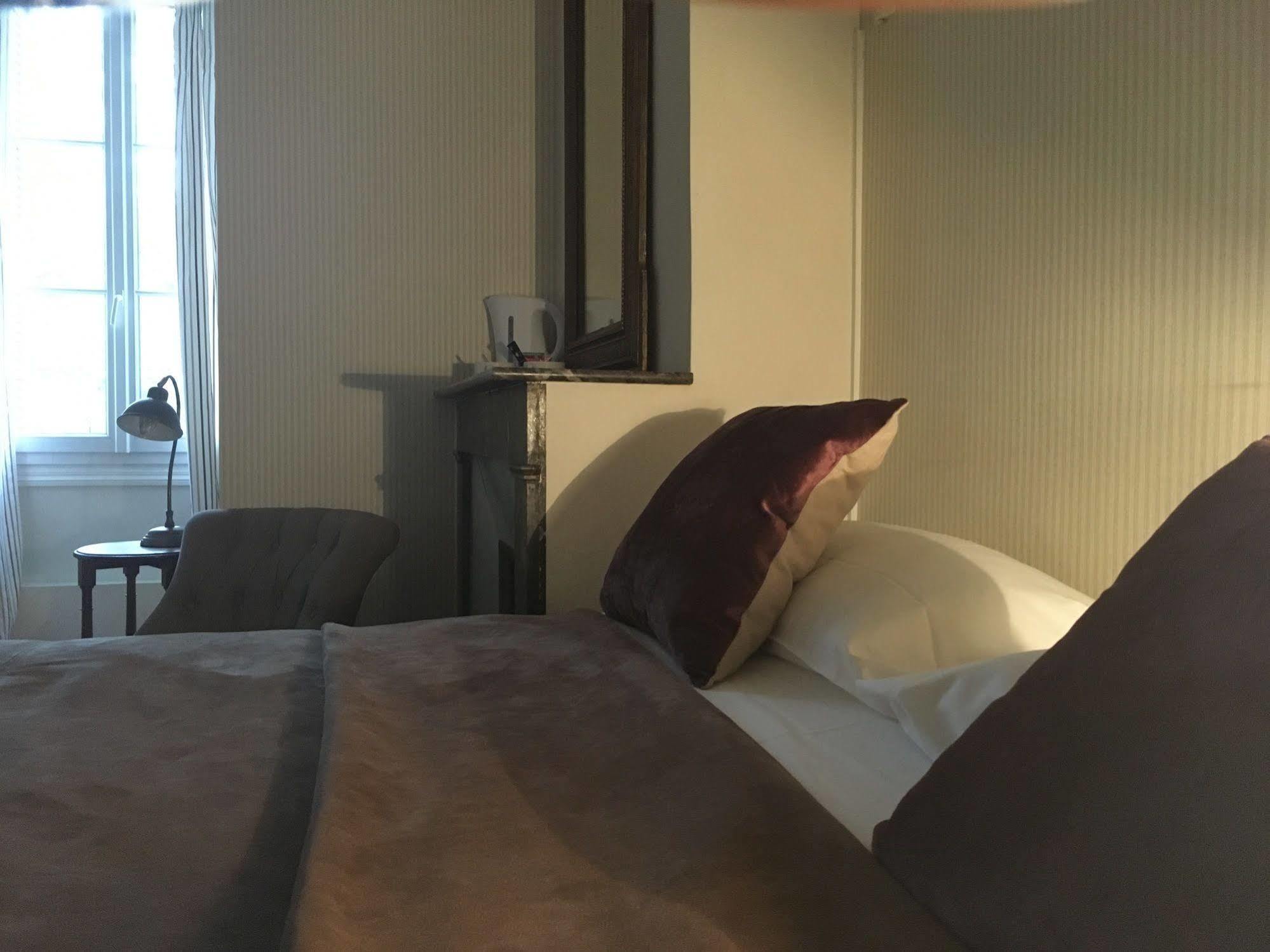 Hotel Val De Loire ตูร์ ภายนอก รูปภาพ