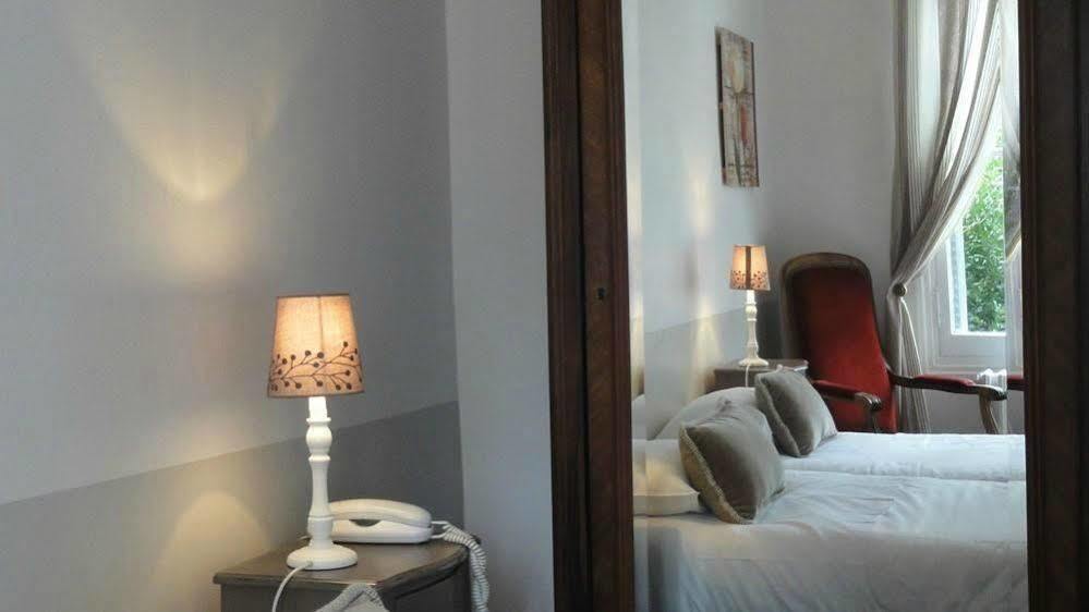 Hotel Val De Loire ตูร์ ภายนอก รูปภาพ